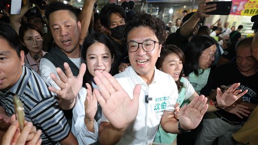 王偉忠、李四端訪沈伯洋　三能力碰在一起