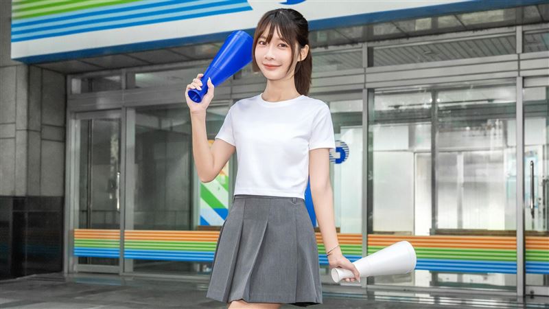 中華電號召亞運應援 抽Apple Watch簽名球