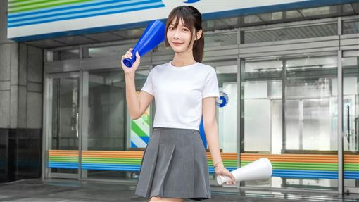 videoContainerImg