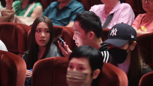 李進良力挺小禎開唱　身旁19歲正妹身分曝