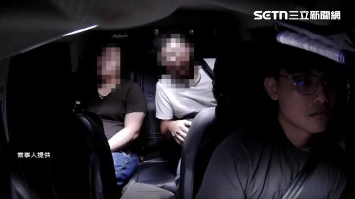 噁!醉婦搭多元計程車 坐墊留一攤排泄物