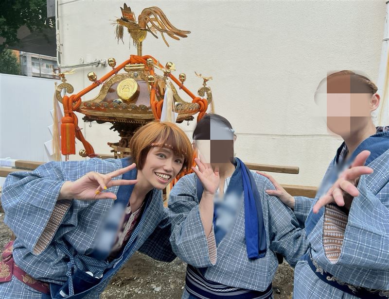 矢口麻美兩週前還和友人前往參加活動。(圖/翻攝自矢口麻美X)