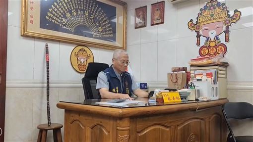 蔣萬安亂丟甘蔗！福德宮董事長難過發聲