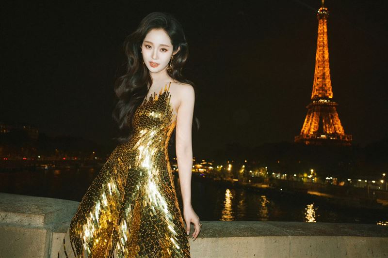 中國女星萬千惠擁有高人氣。(圖/翻攝自萬千惠微博)