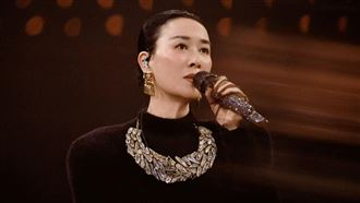 那英追悼劉歡！演唱會突加歌獻唱要被罰了