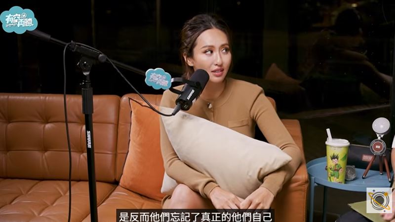薔薔個性相當直率。(圖/翻攝自YT @泰坦星文創Titan Creative Entertainment)