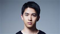 28歲帥男星突拋結婚喜訊　妻子身分曝光了
