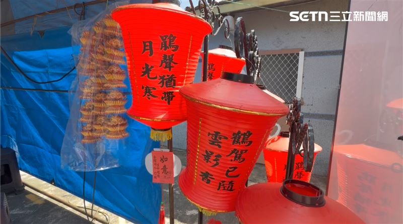 90歲奶奶於21日自然死亡,還沒圓滿出殯家中卻亂成一團。(圖/記者林昱孜攝影)