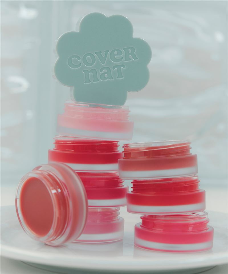 COVERNAT豐盈豐唇護唇膏。(圖/品牌業者提供)