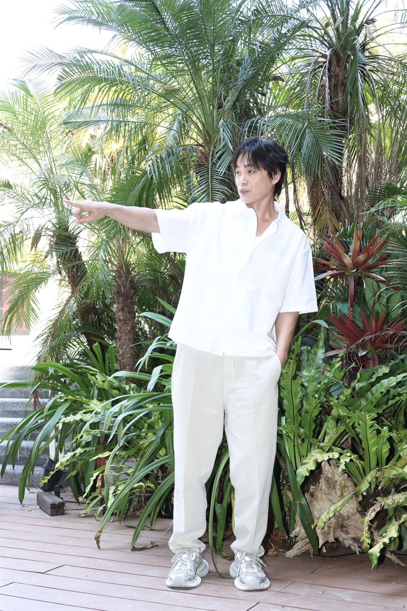 黃鐙輝在受訪過程中，分享和萁媽可愛又有趣的互動。（圖／記者田俊彥攝影）