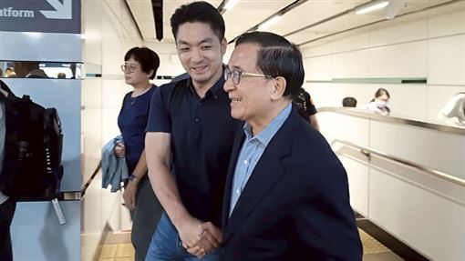 蔣萬安「台北安可」！阿扁諧音梗神回網笑