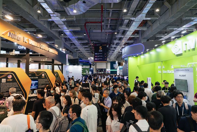 亞洲指標新創展會 InnoVEX 2027 將於明年6月登場,本次首度開放創投與加速器獨立參展,並推出早鳥卡位方案,助攻台灣新創鏈結全球科技與資金生態圈。(圖/台北市電腦公會提供)