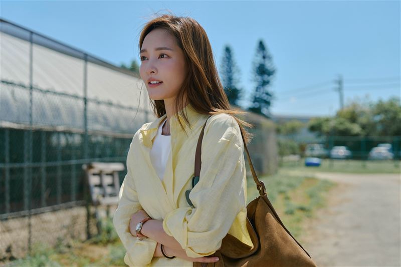 Netflix《人選之人》第2季回歸開拍 - 王淨飾張亞靜。(圖/Netflix提供)
