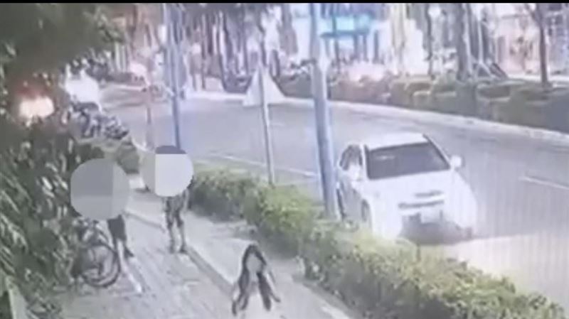 新北情侶街頭爆衝突　狠男狂K女友遭收押