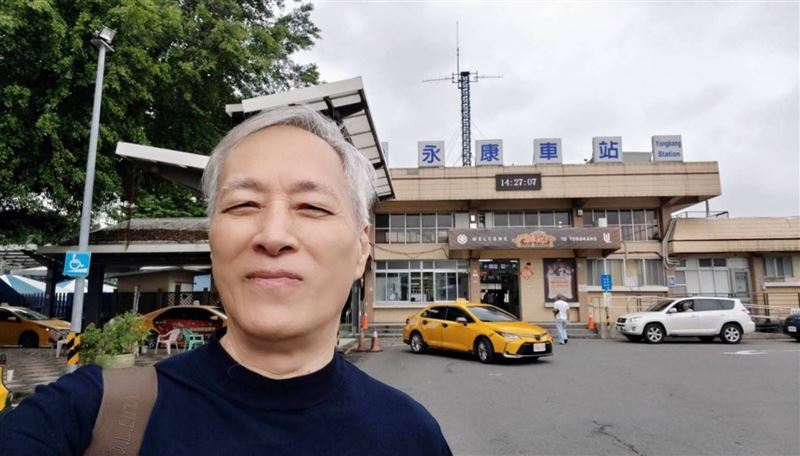 姜厚任有感而發指出台灣重視「搏感情」,感嘆光鮮背後都有不為人知的辛勞。(圖/翻攝自姜厚任臉書)