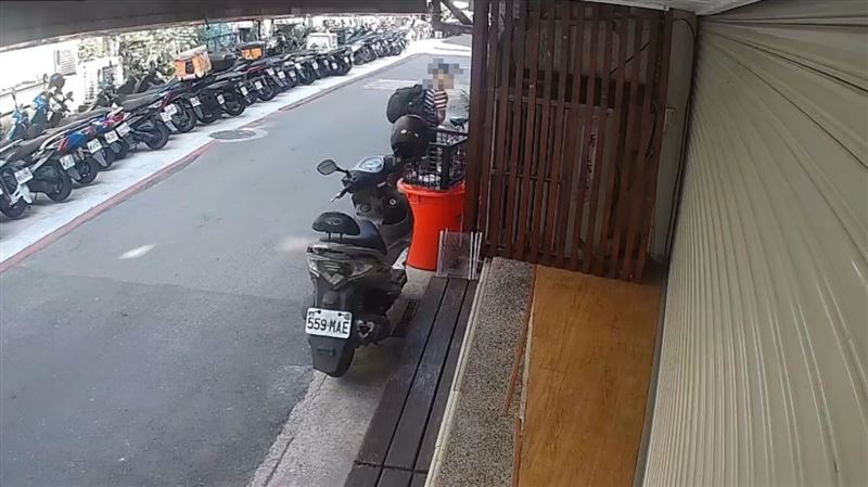 台北東區驚見丟磚阿伯！犯案過程全被拍
