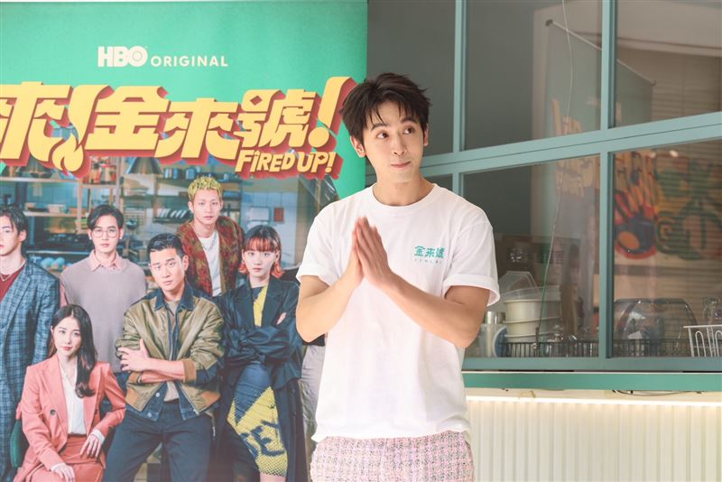 吳思賢在受訪過程中也自曝得知黑人陳建州送醫的第一時間反應。(圖/記者鄭孟晃攝影)