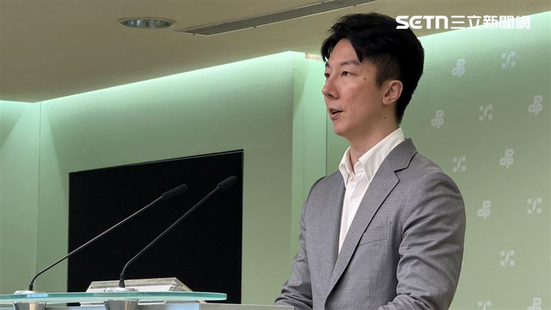 中共自稱抗戰中流砥柱　民進黨一句話酸爆