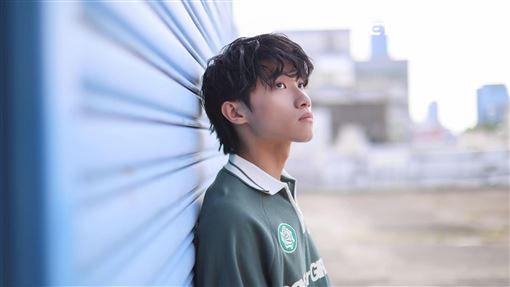 獨／男星唱紅催雨神曲！唱到一半暴雨取消