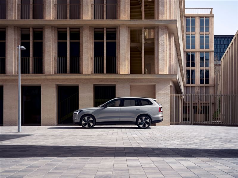 Volvo EX90純電旗艦休旅。(圖/Volvo提供)