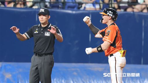 連2戰抱走MVP　陳聖平開轟嗨跳閃身步