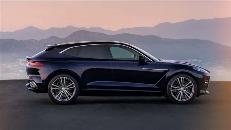 Aston Martin DBX GT性能休旅。(圖/翻攝Aston Martin網站)
