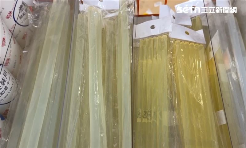 兇器就是類似這種在五金行就能購買的熱熔條。(示意圖/翻攝畫面)