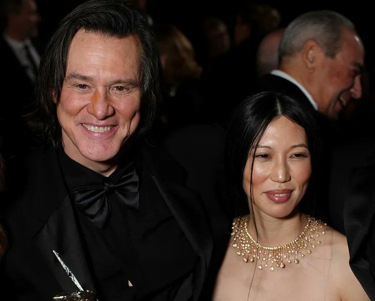 好萊塢喜劇巨星金凱瑞(Jim Carrey)傳出再婚喜訊。(圖/翻攝自X平台)
