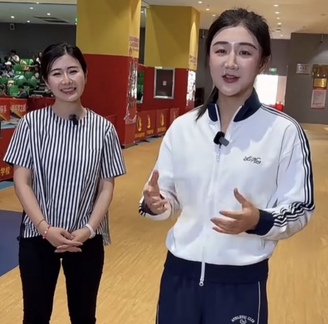福原愛對戰中國桌球明星陳夢。(圖/翻攝自微博)