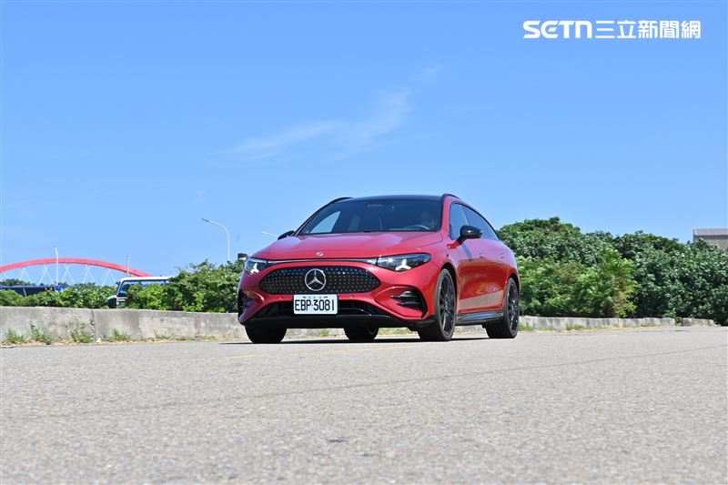 動力輸出相當線性,駕駛回饋如同燃油車。(圖/記者鍾釗榛攝影)