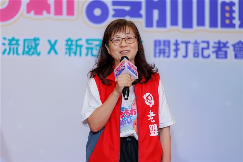 「左流右新 護肺顧心」10月1日公費流感及新冠疫苗同步開打。(圖/衛福部提供)
