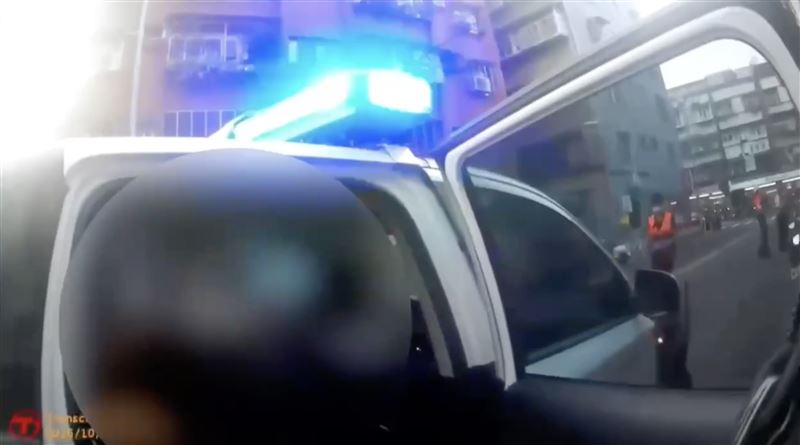 黃男供稱替一名網友出氣,從台中搭車北上犯案。(圖/翻攝畫面)