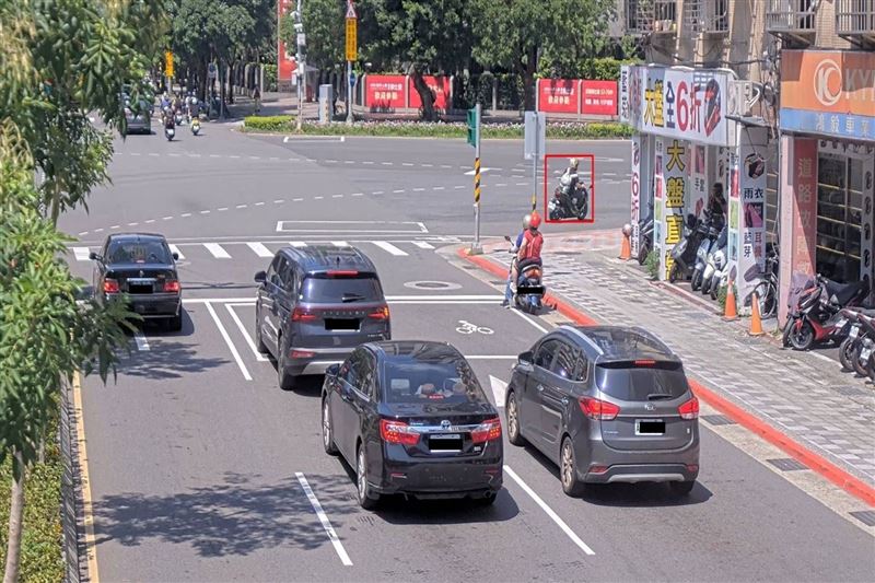北市中正區1處路口,10月1日起正式啟用科技執法。(北市交大提供)