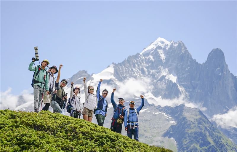 八弟則直言，《人生幹大事上山吧！台灣隊》這次入圍亞洲國際大獎，對整個團隊來說真的非常振奮。(圖／三立提供）