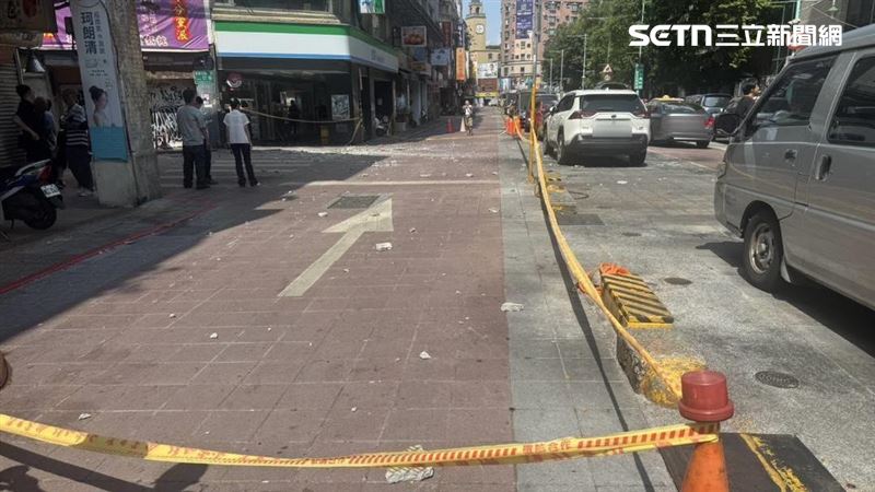 寧夏夜市大樓下磁磚雨　貨車擋風玻璃碎裂