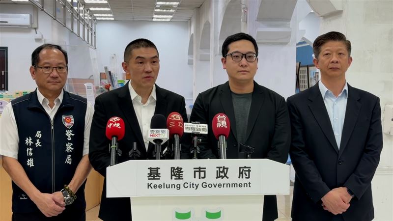 謝國樑表示,這起火警恐非自然發生,將報請檢察官指揮偵辦調查。(圖/翻攝畫面)