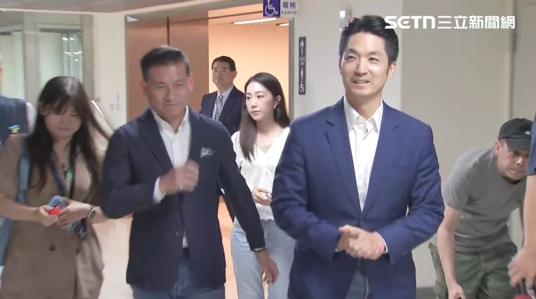 加了LINE不讀不回！里長喊話蔣萬安別怕