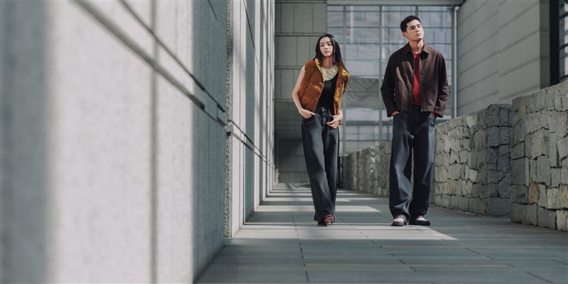 Kōki, 光希與UTA內田雅樂攜手演繹UNIQLO Jeans穿搭。(圖/品牌業者提供)
