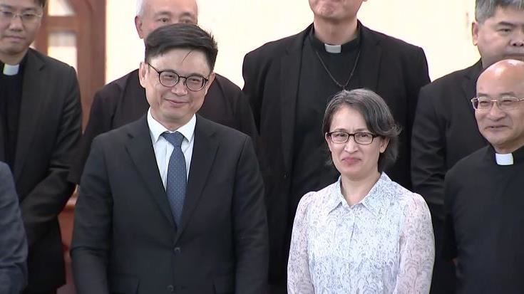同屬貓派　蕭美琴讚賴瑞隆：街頭打拚的貓