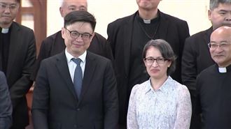 同屬貓派　蕭美琴讚賴瑞隆：街頭打拚的貓