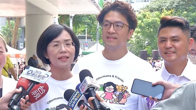 蘇巧慧、沈伯洋出席「第七屆瘋北大兒童上街趣」並於會前受訪(圖/翻攝畫面)