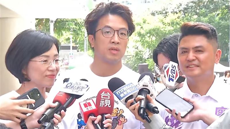 沈伯洋點名蔣萬安、李四川辯論毒品政策