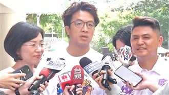 沈伯洋點名蔣萬安、李四川辯論毒品政策