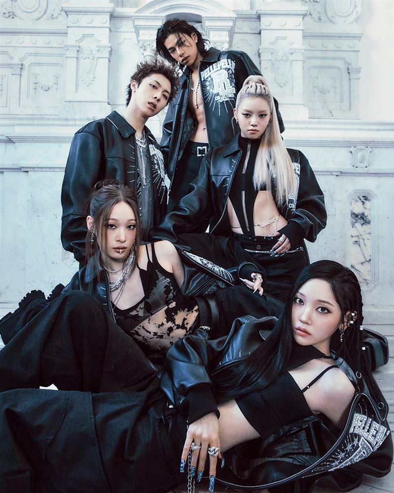 韓國男女混聲團體ALLDAY PROJECT。（圖／翻攝自IG @allday_project）