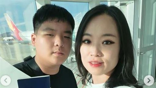 鄭智善曬13歲兒子　網驚：根本複製貼上