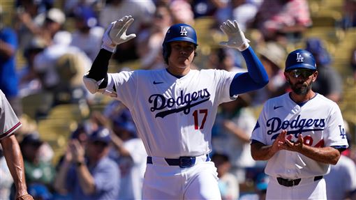 大谷4支1找手感　道奇3人炸飛勇士搶下G1