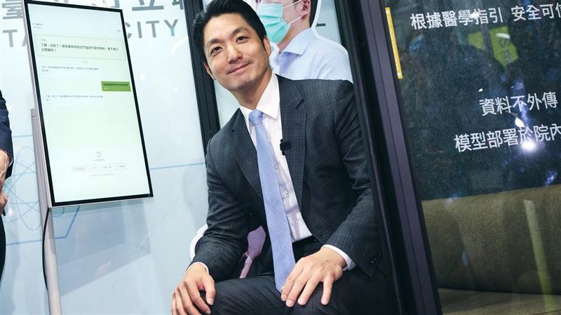 她曝蔣萬安「揚留」　數位圍城已創紀錄