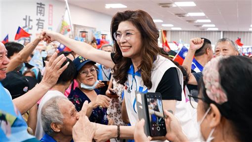 溫朗東說，這是國民黨主席鄭麗文在打預防針。（圖／翻攝自鄭麗文臉書）