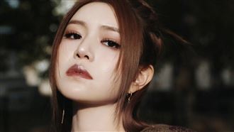 賀陸國慶挨轟　陳妍希曝近況：好像也沒事