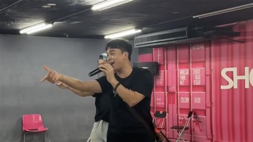 張峰奇遭爆二度出家!中台禪寺師兄急問1事